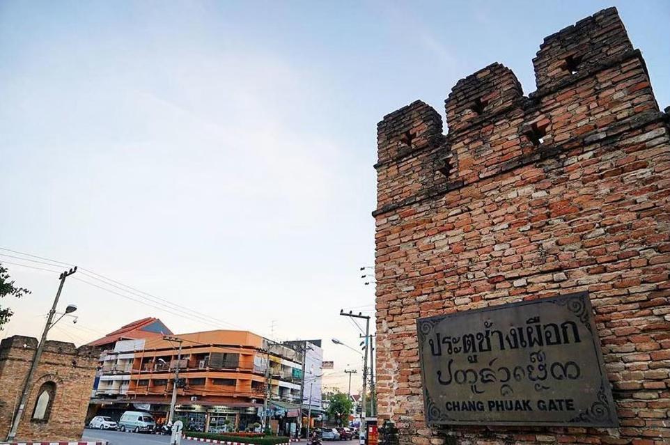 Privateroom W/Extrabed@Oldcity Chiang Mai Esterno foto